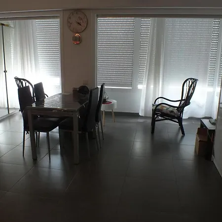 Apartment Estudio 2/4 Con Piscina, Cerca De La Playa En - Es-204-63 *